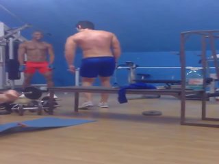 Muskel dansing i gym