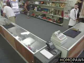 Dude fucked his costumer in doggystyle